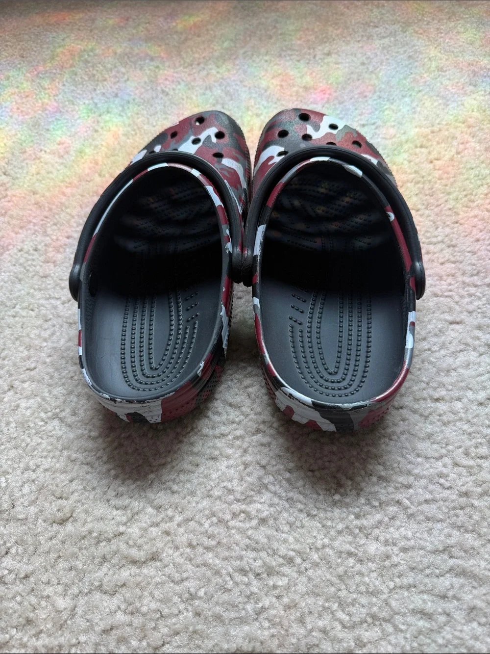CROCS Men’s Red, Black & White Camo Classic Clog